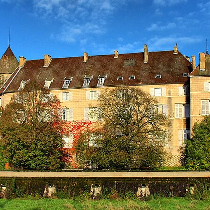Photo de Château des Sires dOiselay