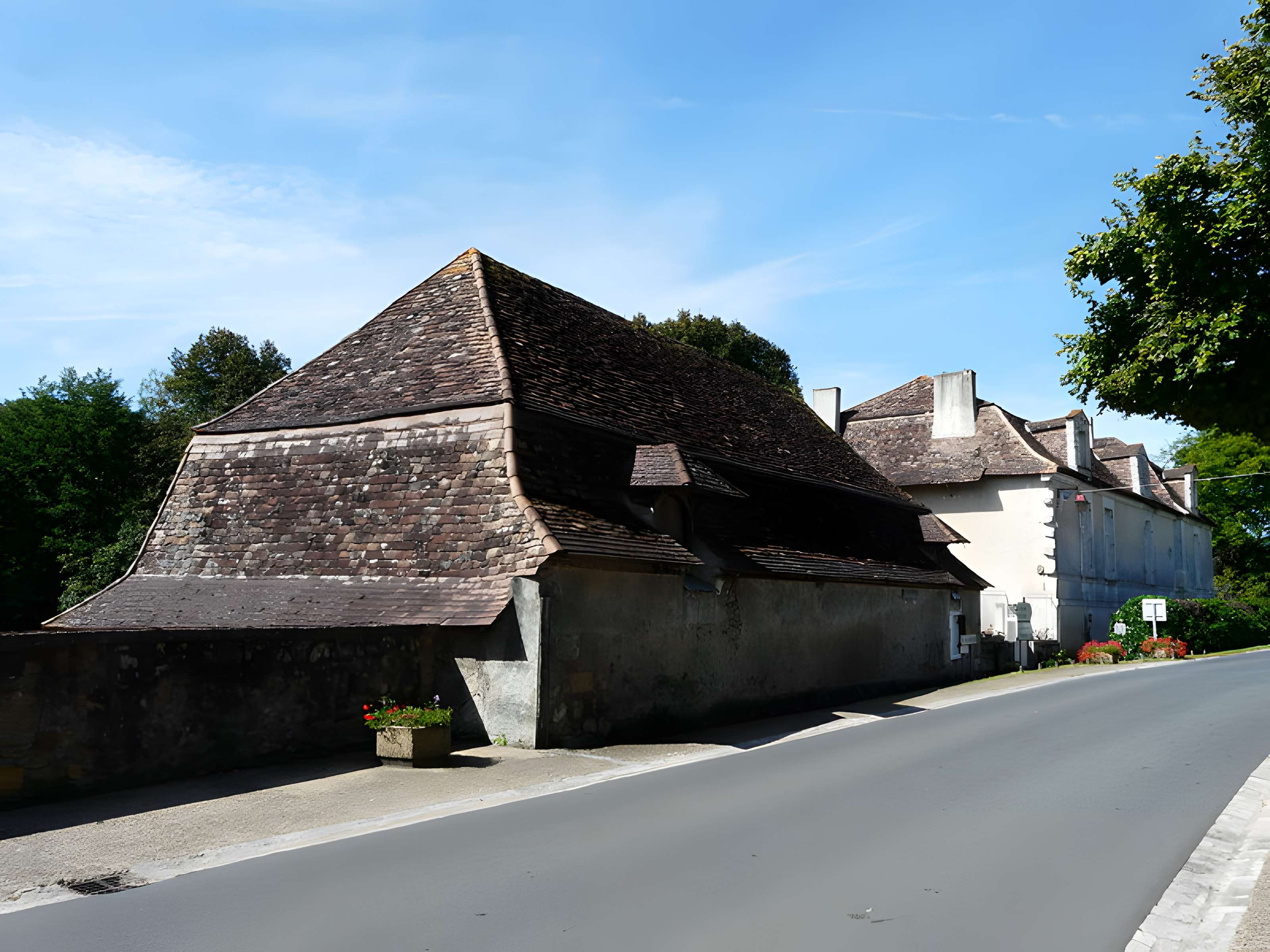 Maison Chastenet à Issac