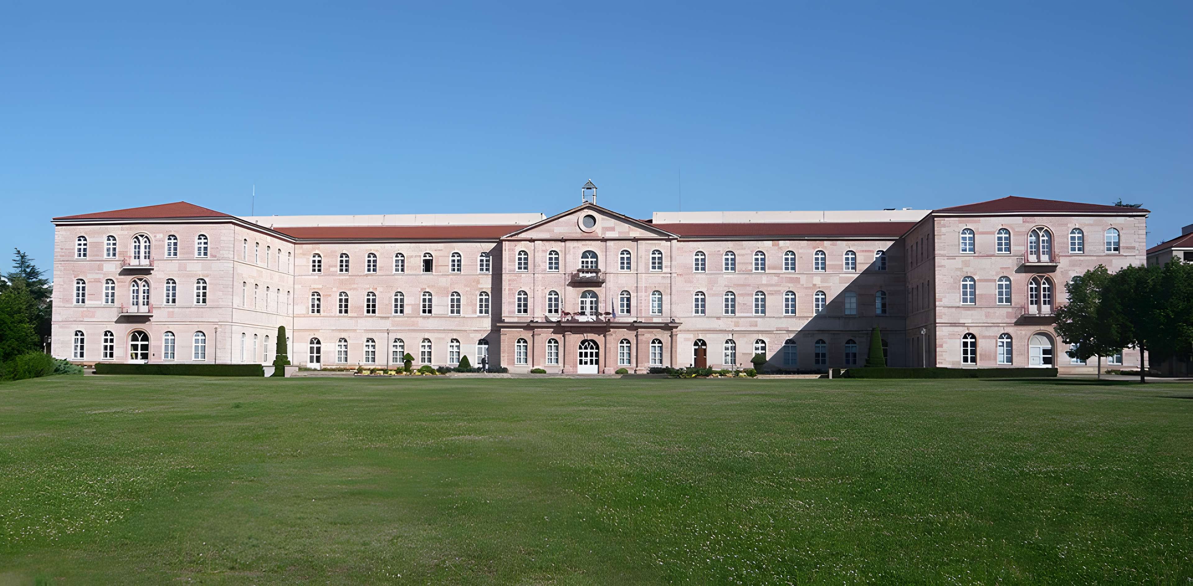 Maison des Frères des Écoles chrétiennes de Caluire-et-Cuire