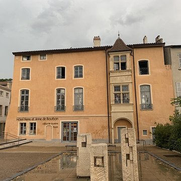 Maison des Sires de Villars à Trévoux