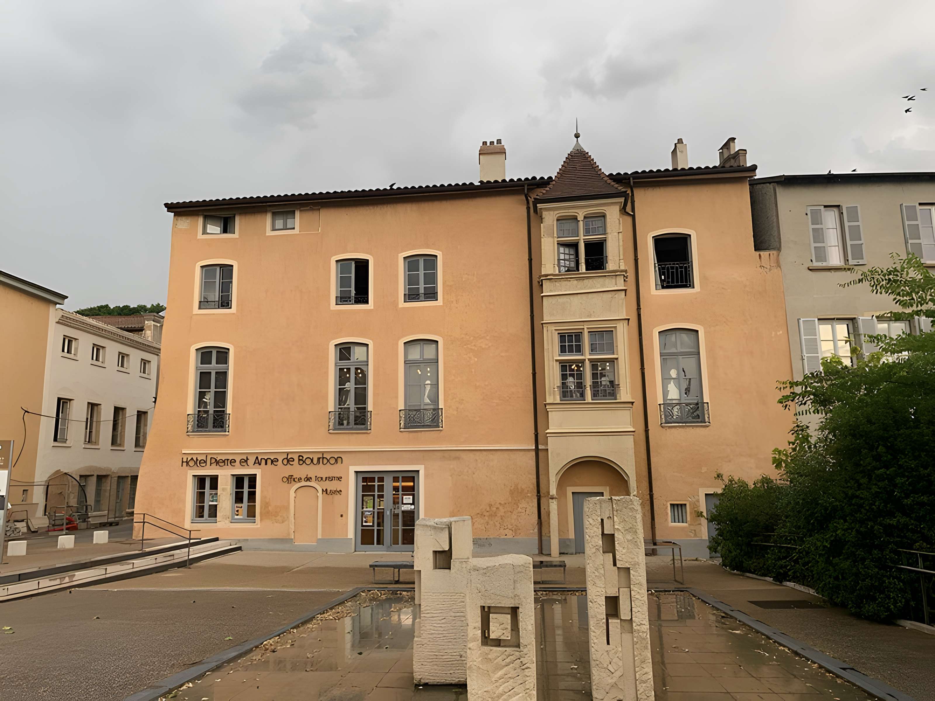 Maison des Sires de Villars à Trévoux