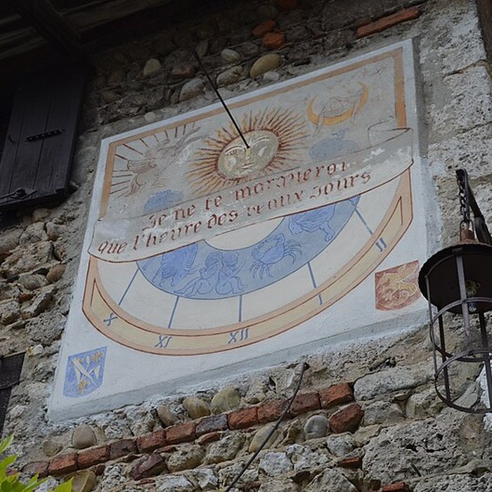 Photo de Maison du Cadran Solaire à Pérouges