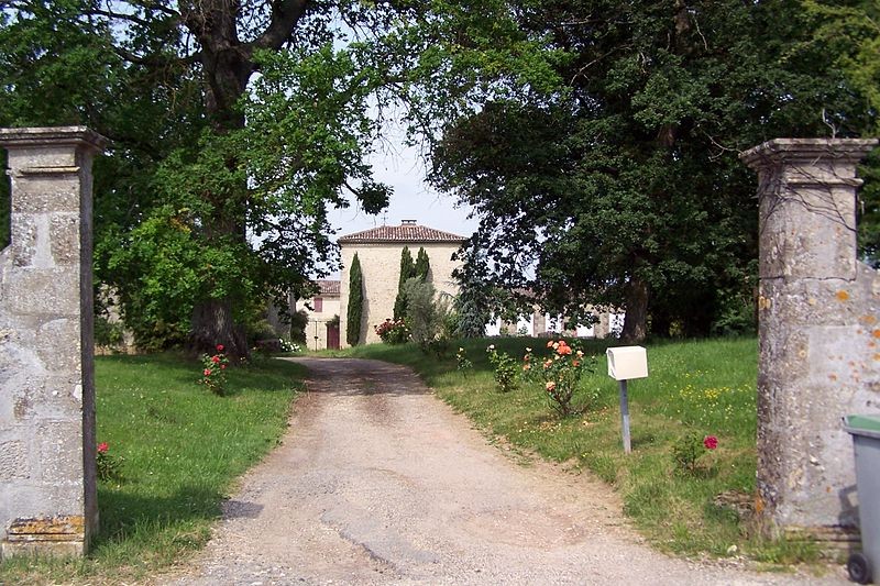 Photo de Maison du domaine de Bonsol aux Esseintes