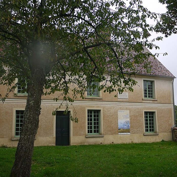 Photo de Maison natale de Paul Claudel à Villeneuve-sur-Fère