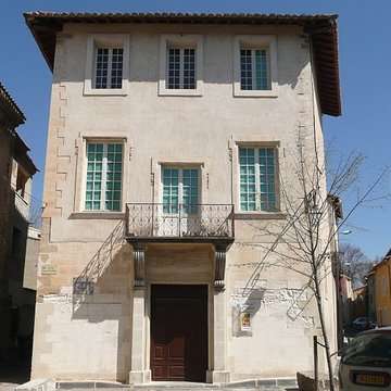 Maison natale dEsprit Fléchier à Pernes-les-Fontaines