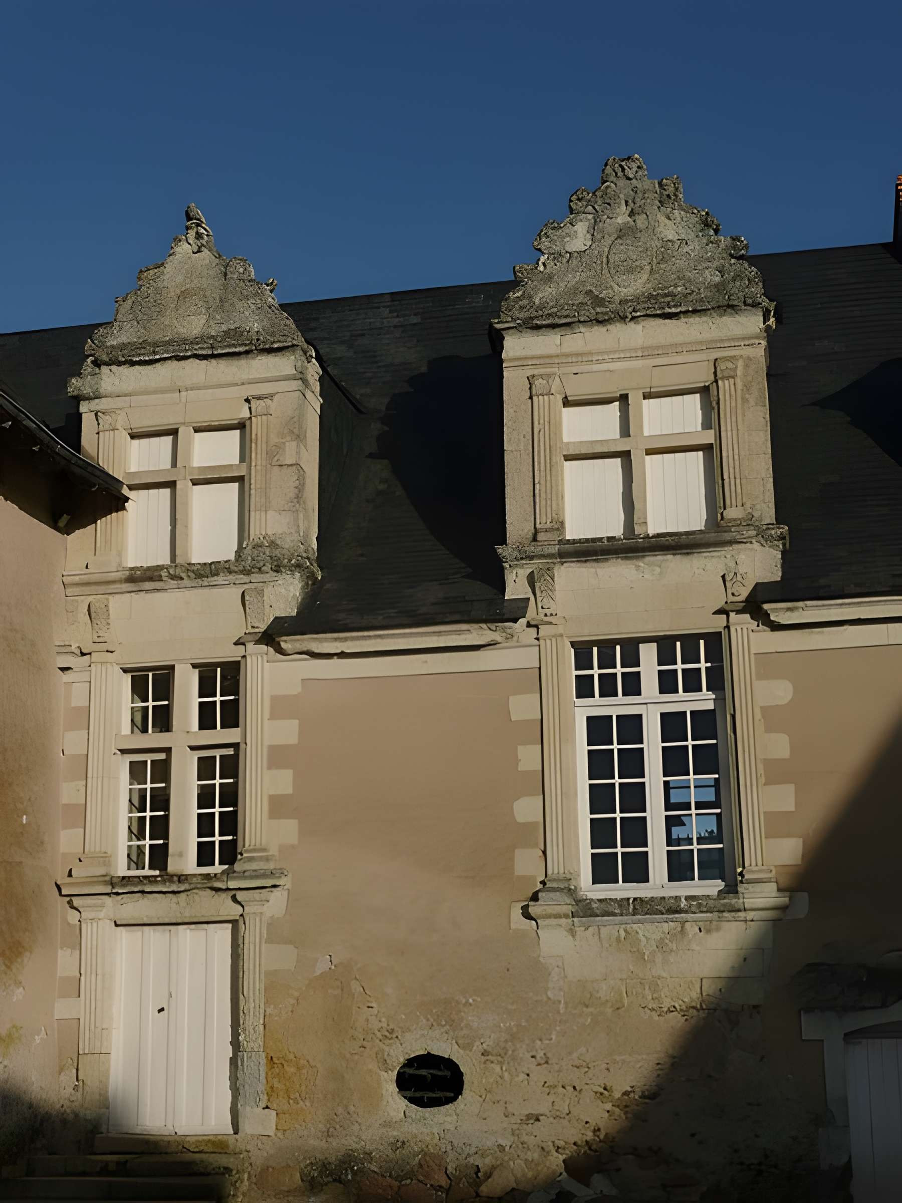 Manoir de la Coutardière, ancien château