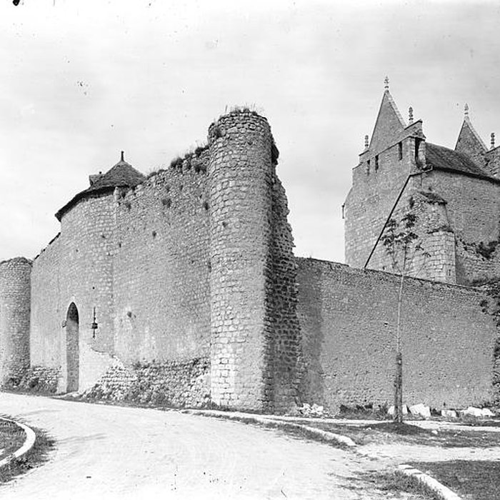Photo de Château dHarcourt à Chauvigny