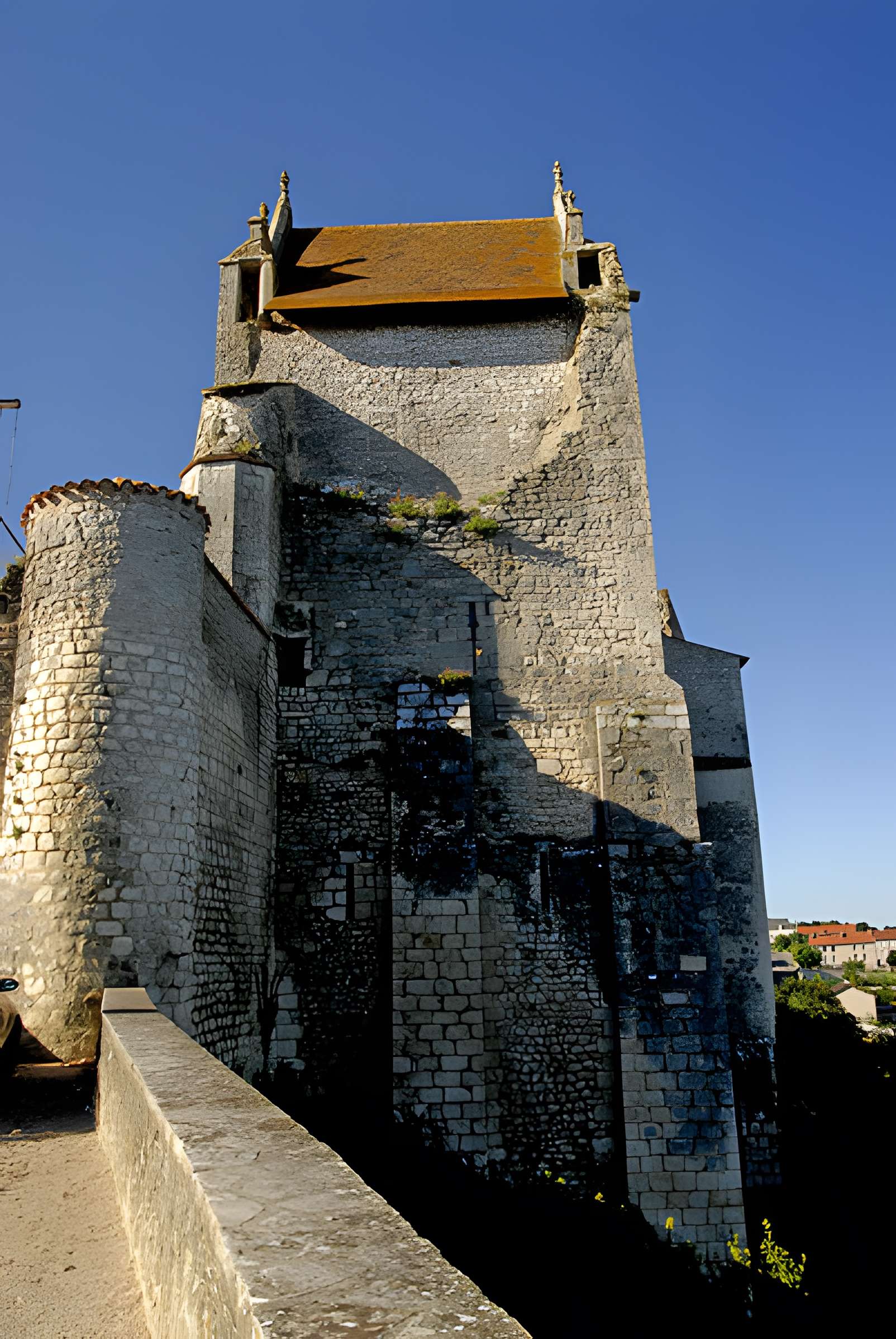 Château d'Harcourt à Chauvigny