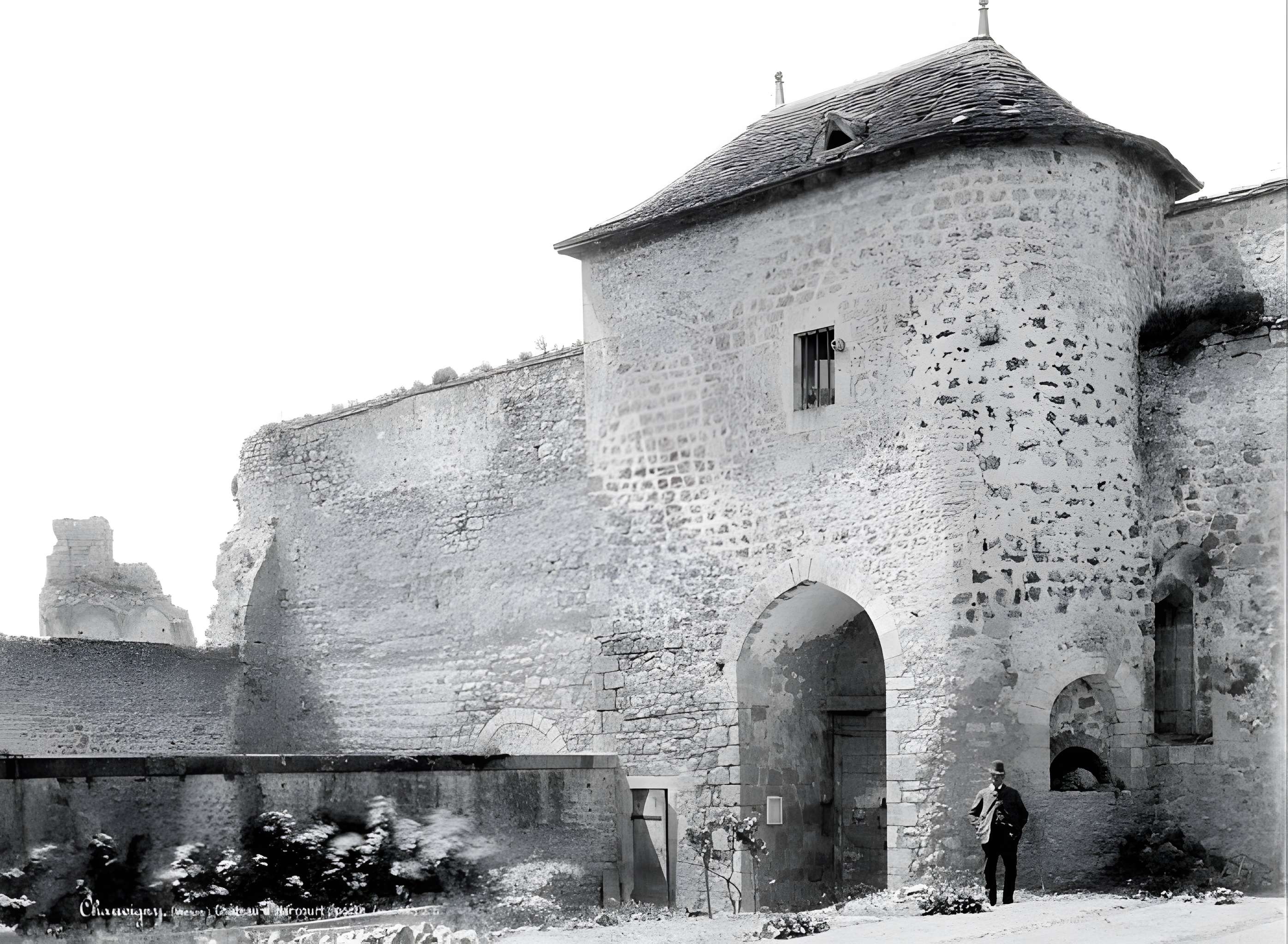 Château d'Harcourt à Chauvigny