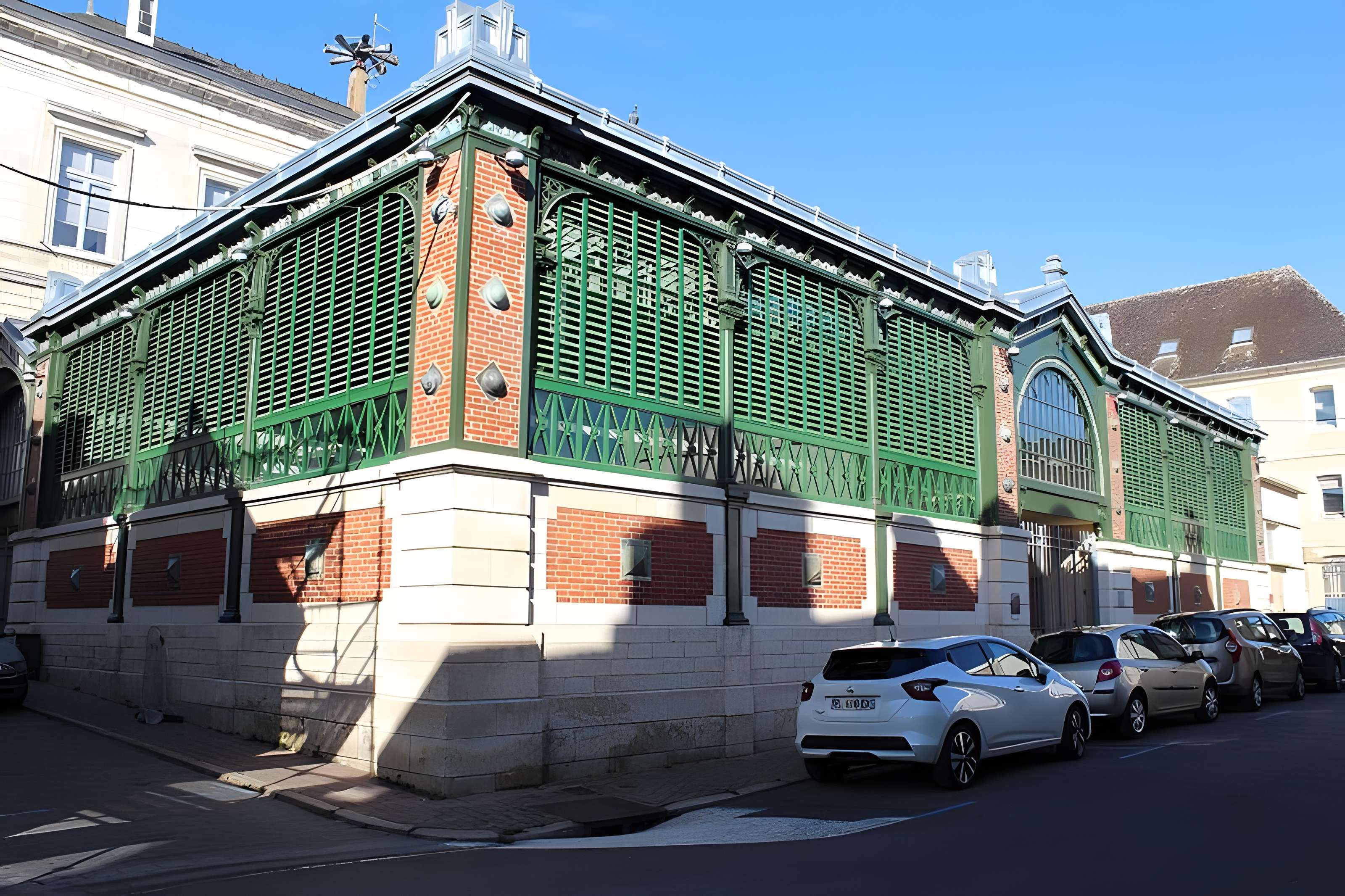 Marché couvert de Tonnerre 