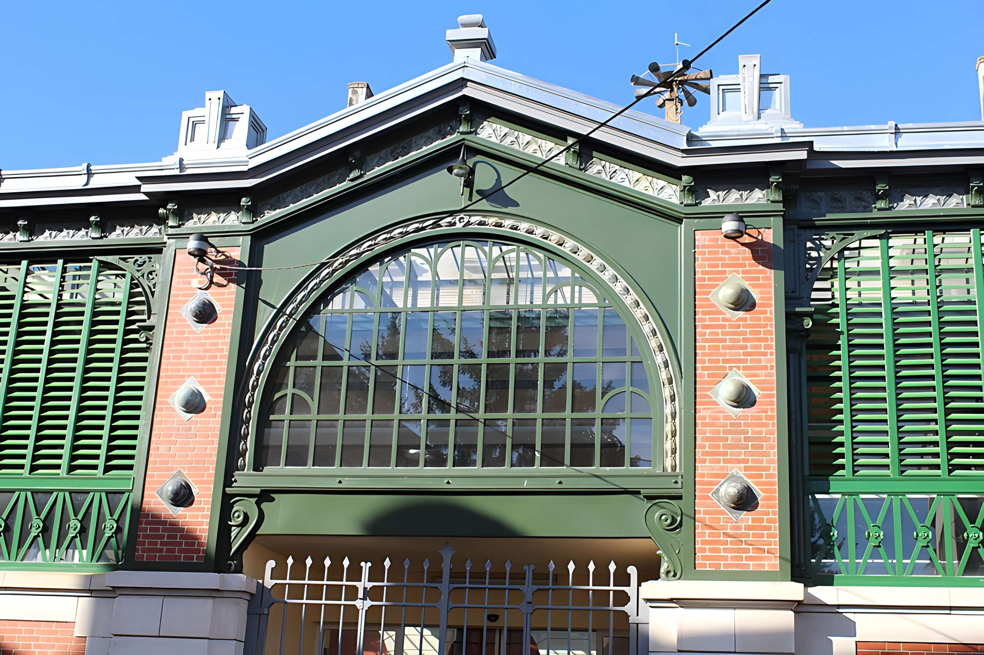 Marché couvert de Tonnerre