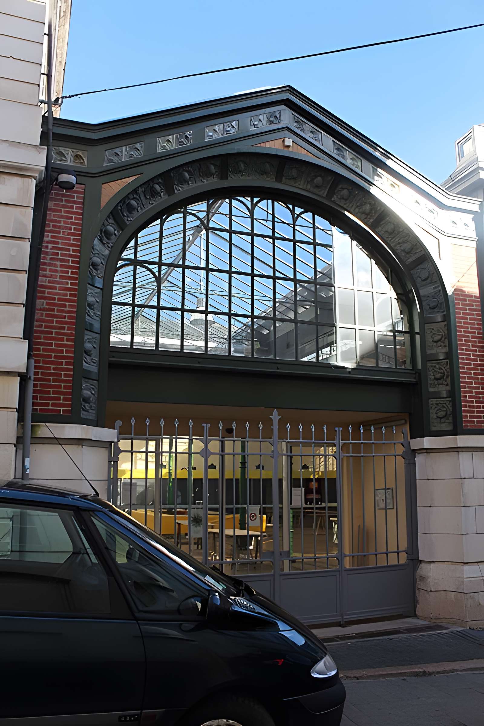 Marché couvert de Tonnerre