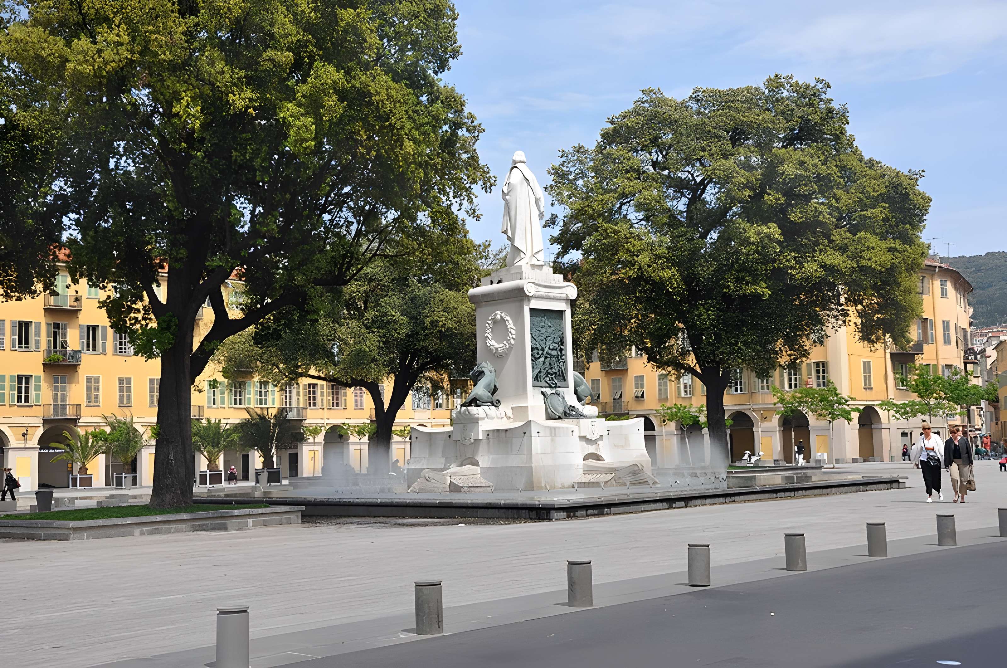 Monument à Garibaldi de Nice 