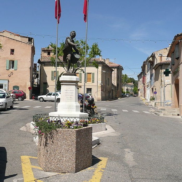 Photo de Monument au Tambour dArcole à Cadenet