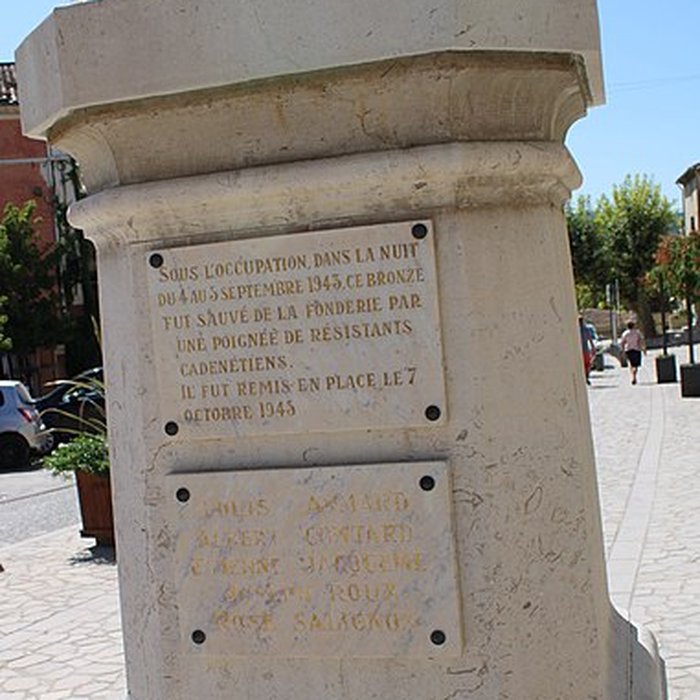 Photo de Monument au Tambour dArcole à Cadenet
