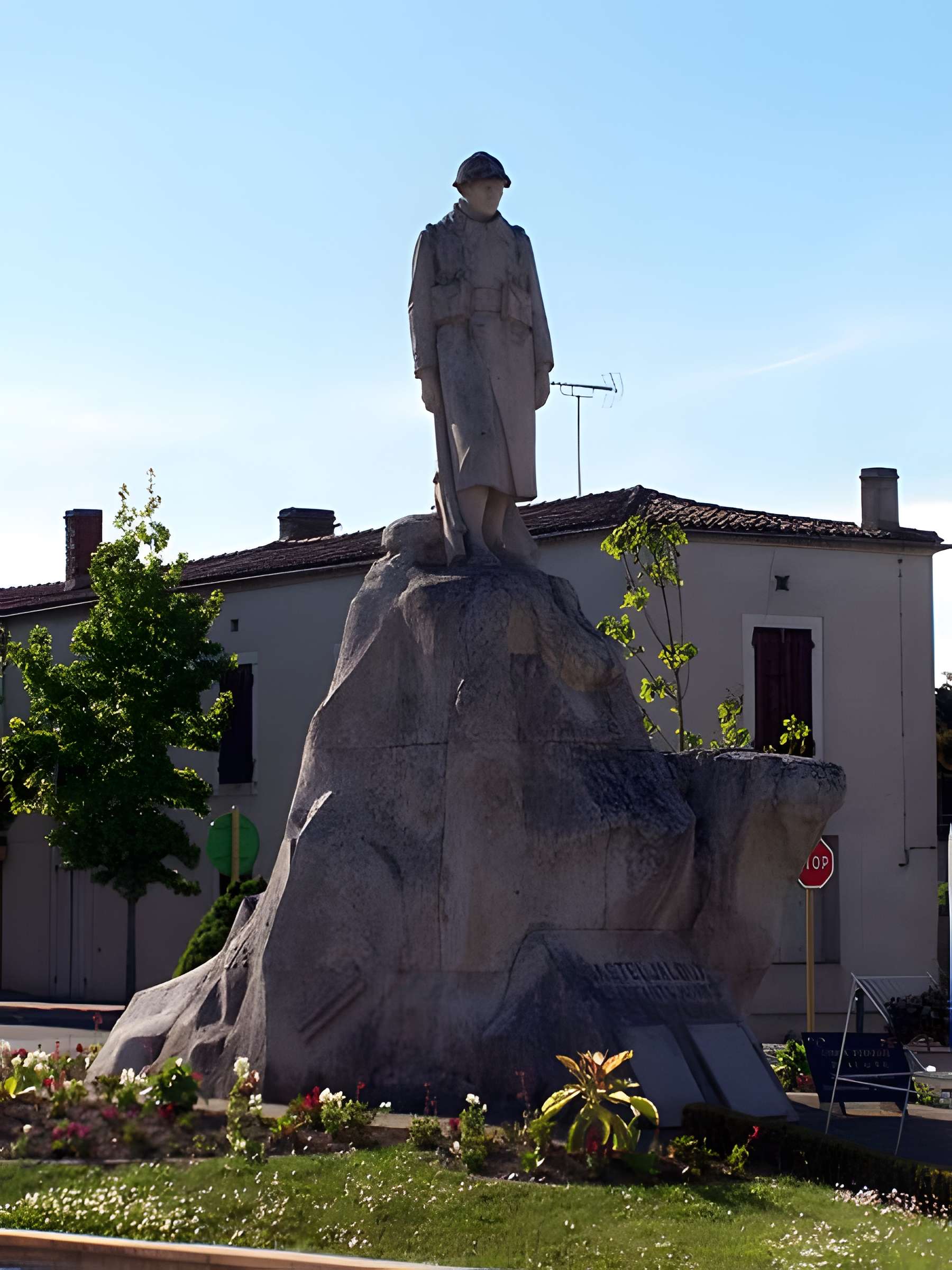Monument aux morts de Casteljaloux