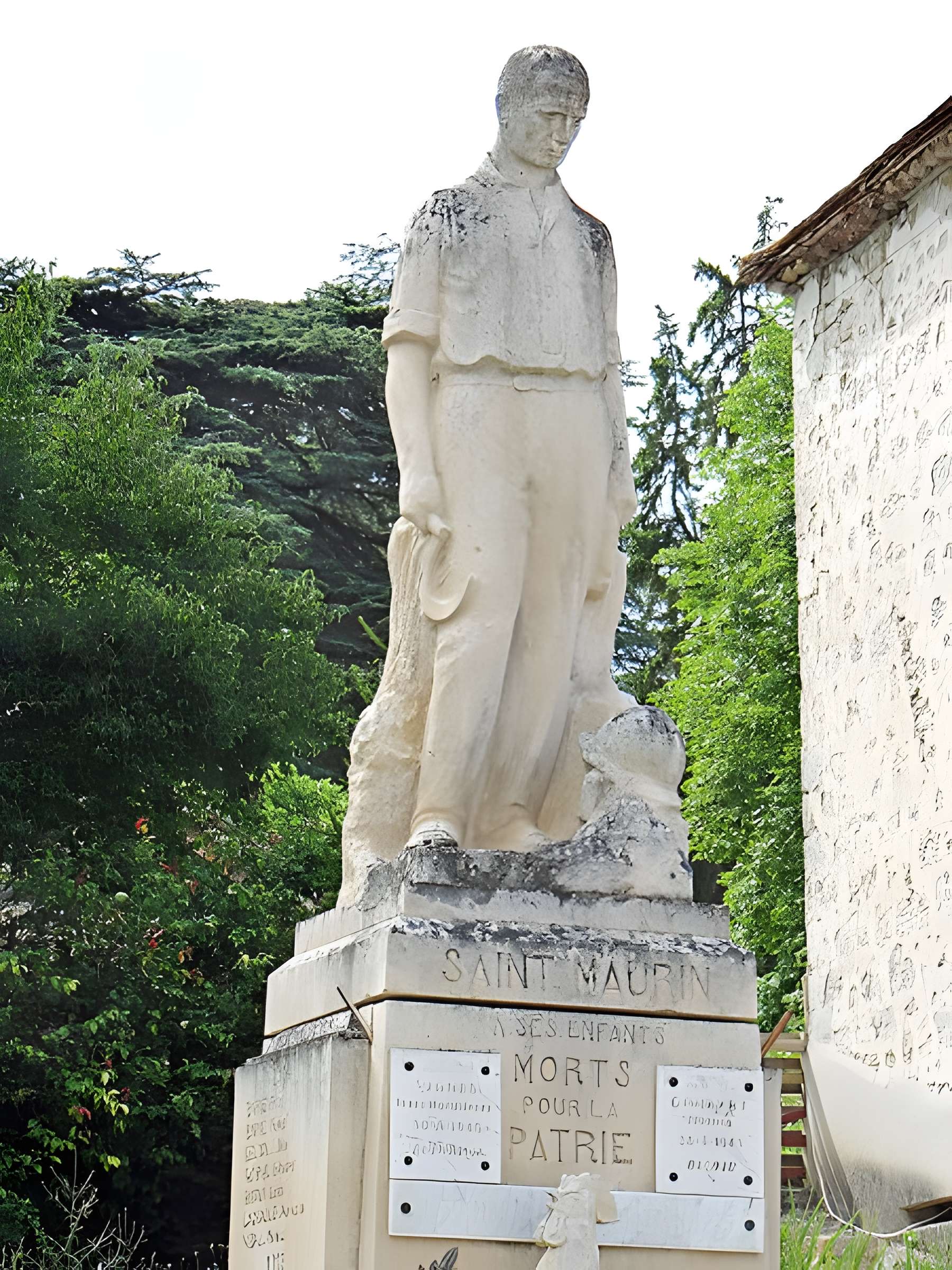 Monument aux morts de Saint-Maurin 
