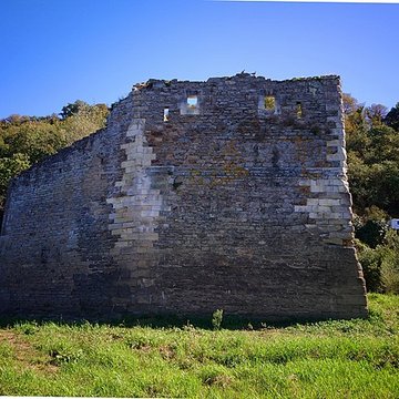 Moulins pendus dits péage fortifié