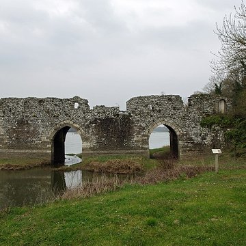 Moulins pendus dits péage fortifié