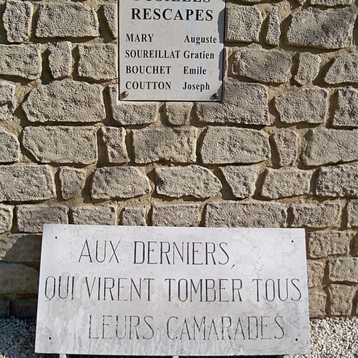 Photo de Mur des fusillés de Valréas