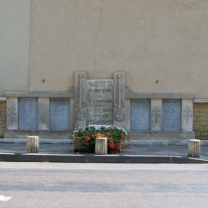 Photo de Mur des fusillés de Valréas