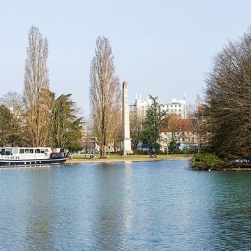 Obélisque de Dijon