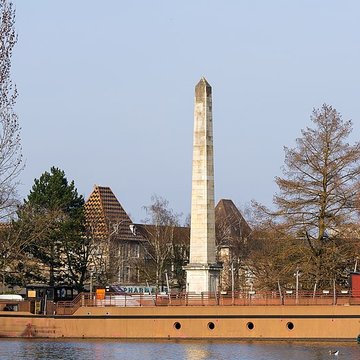 Obélisque de Dijon