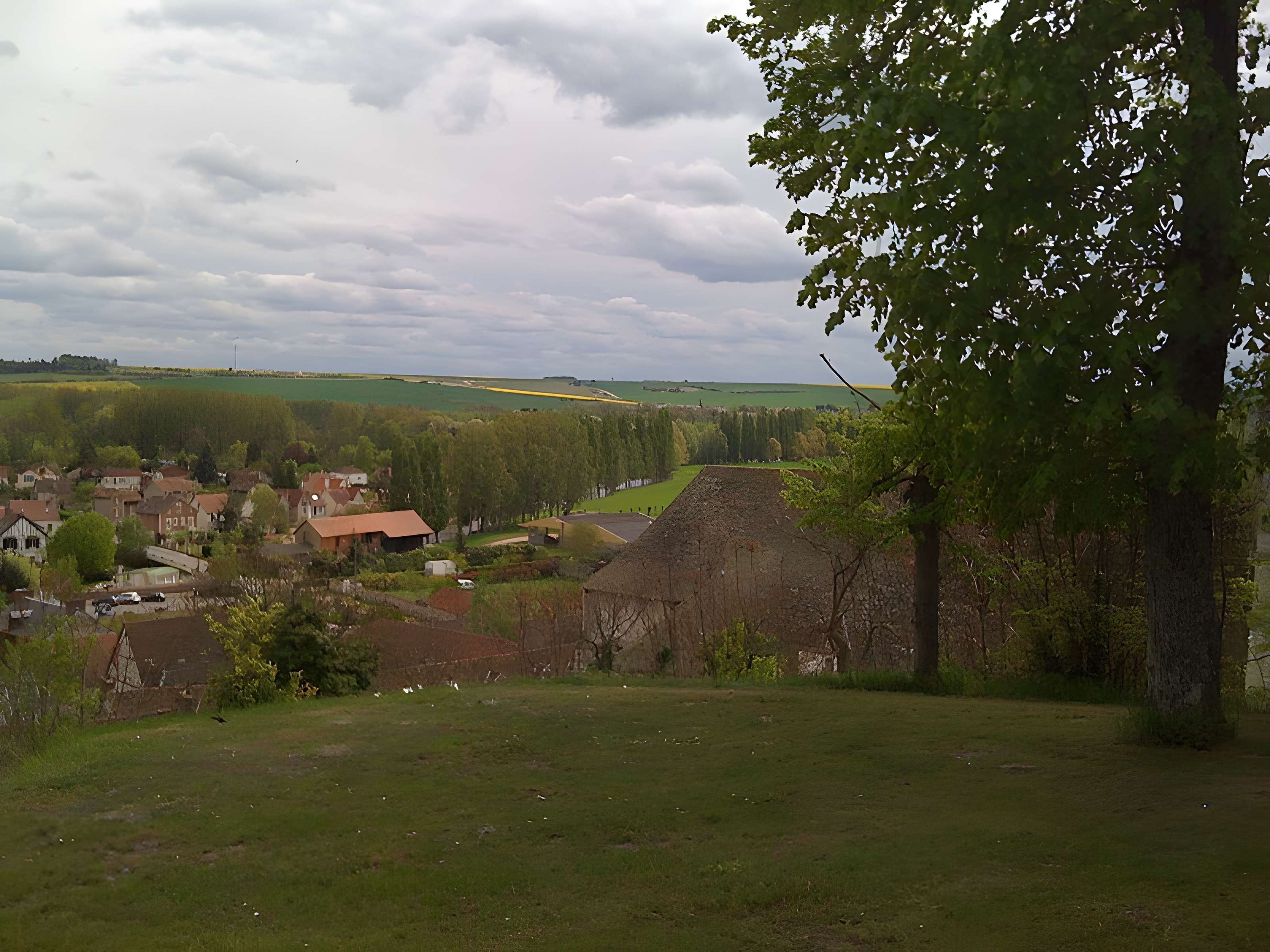 Château d'Ivry la Bataille