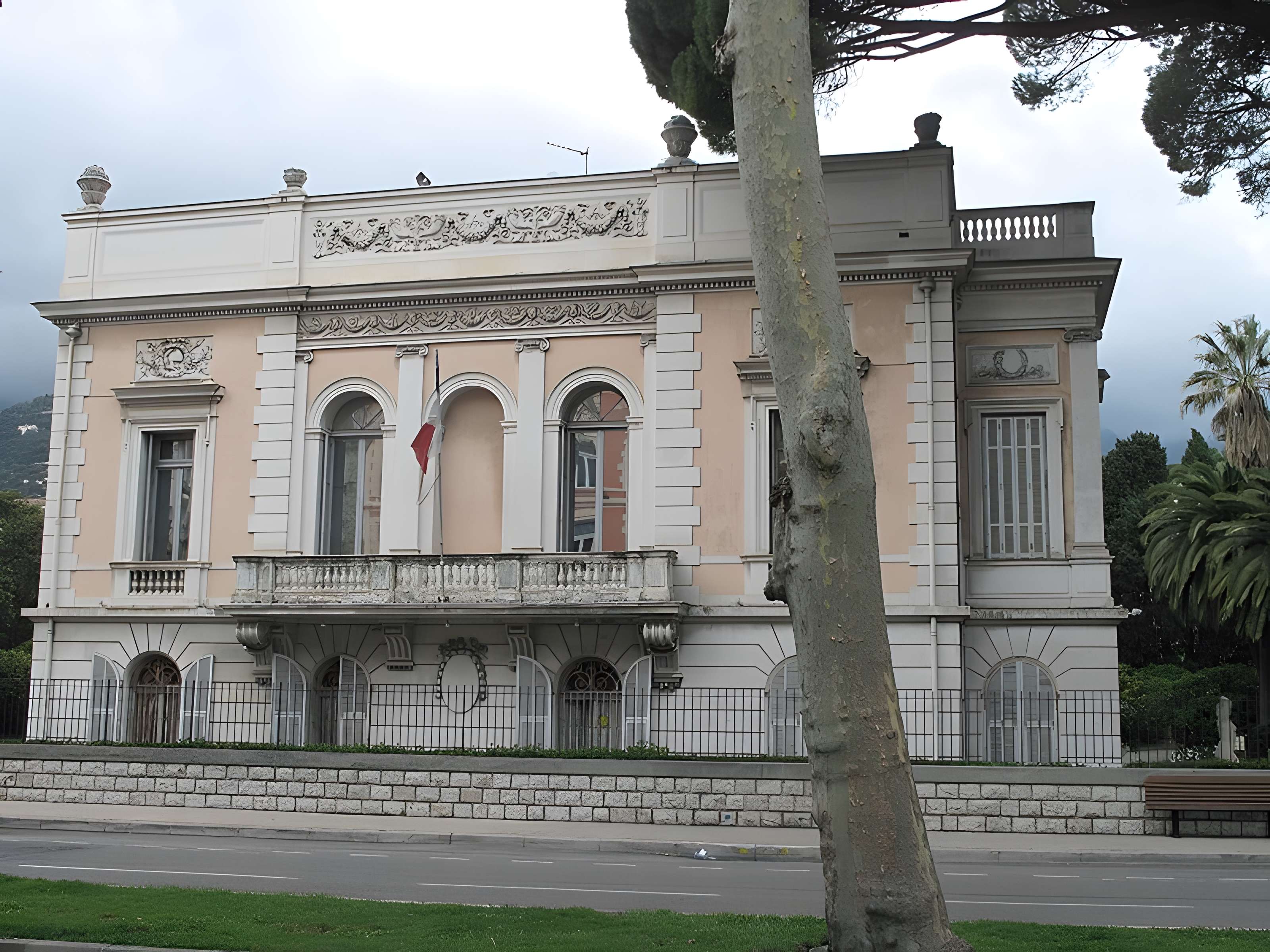 Palais Carnolès de Menton