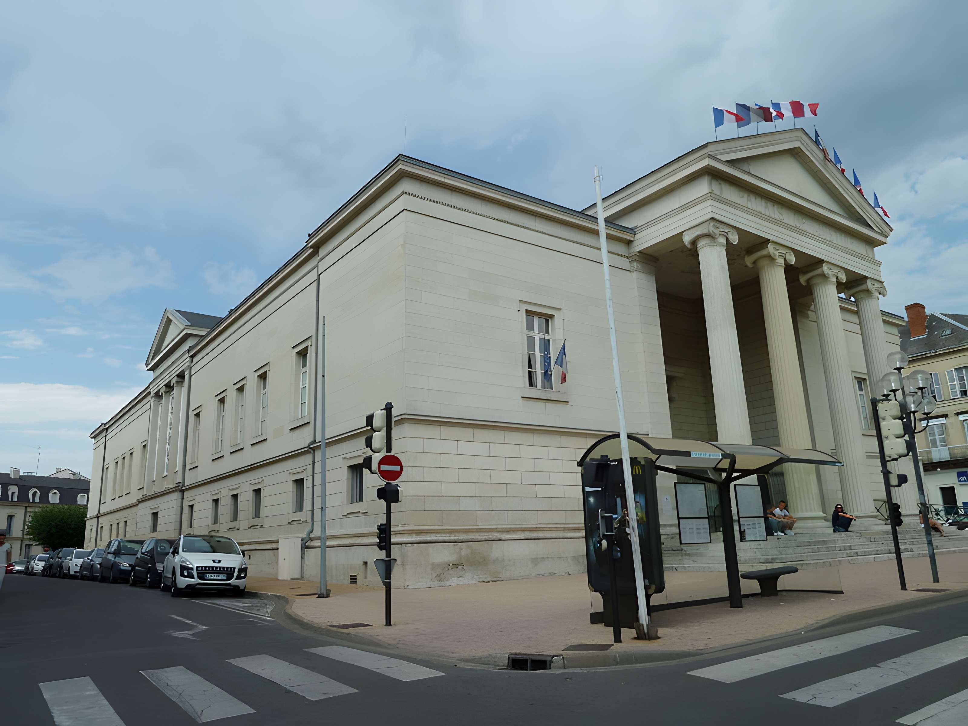 Palais de justice de Périgueux