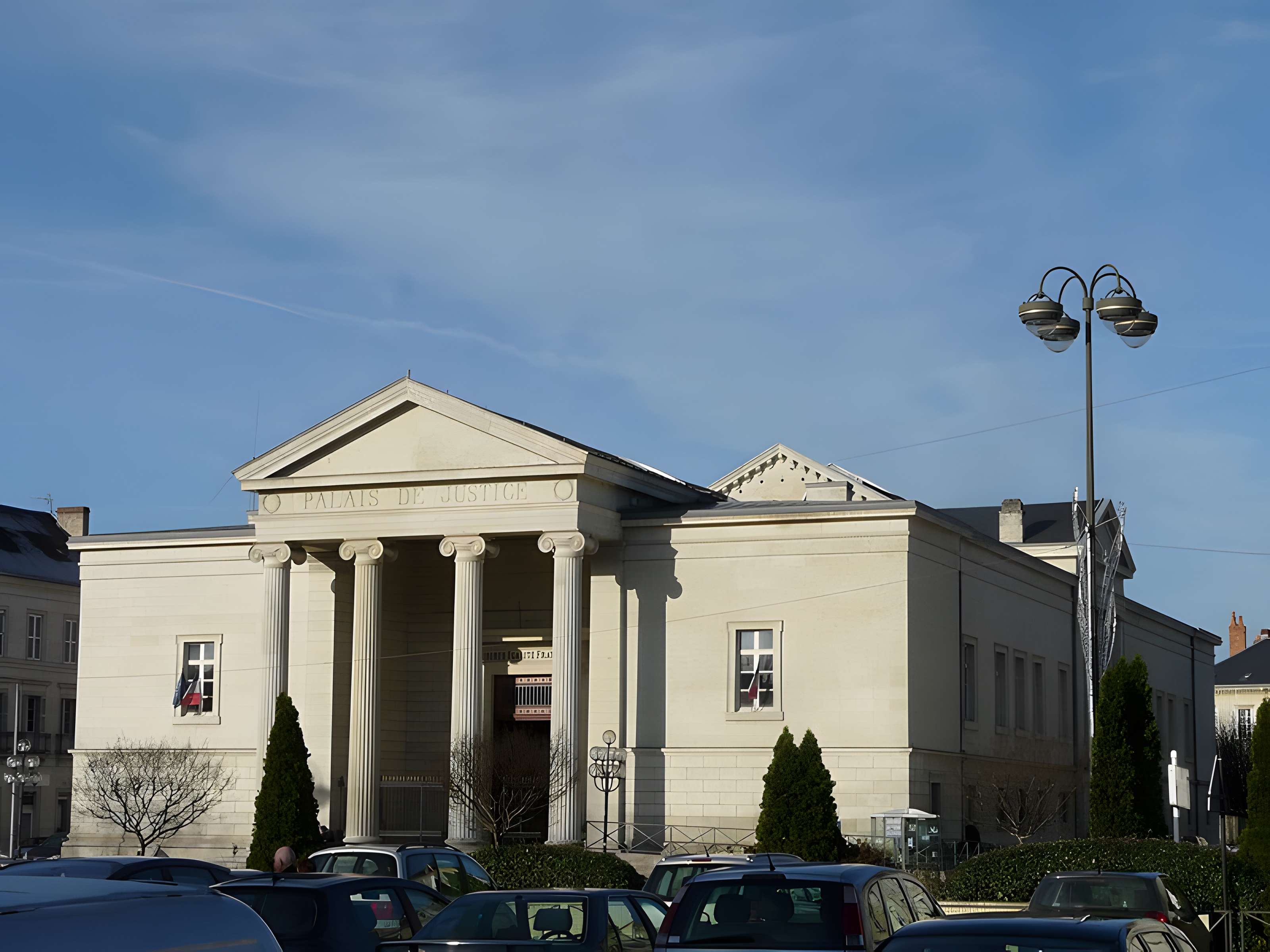 Palais de justice de Périgueux
