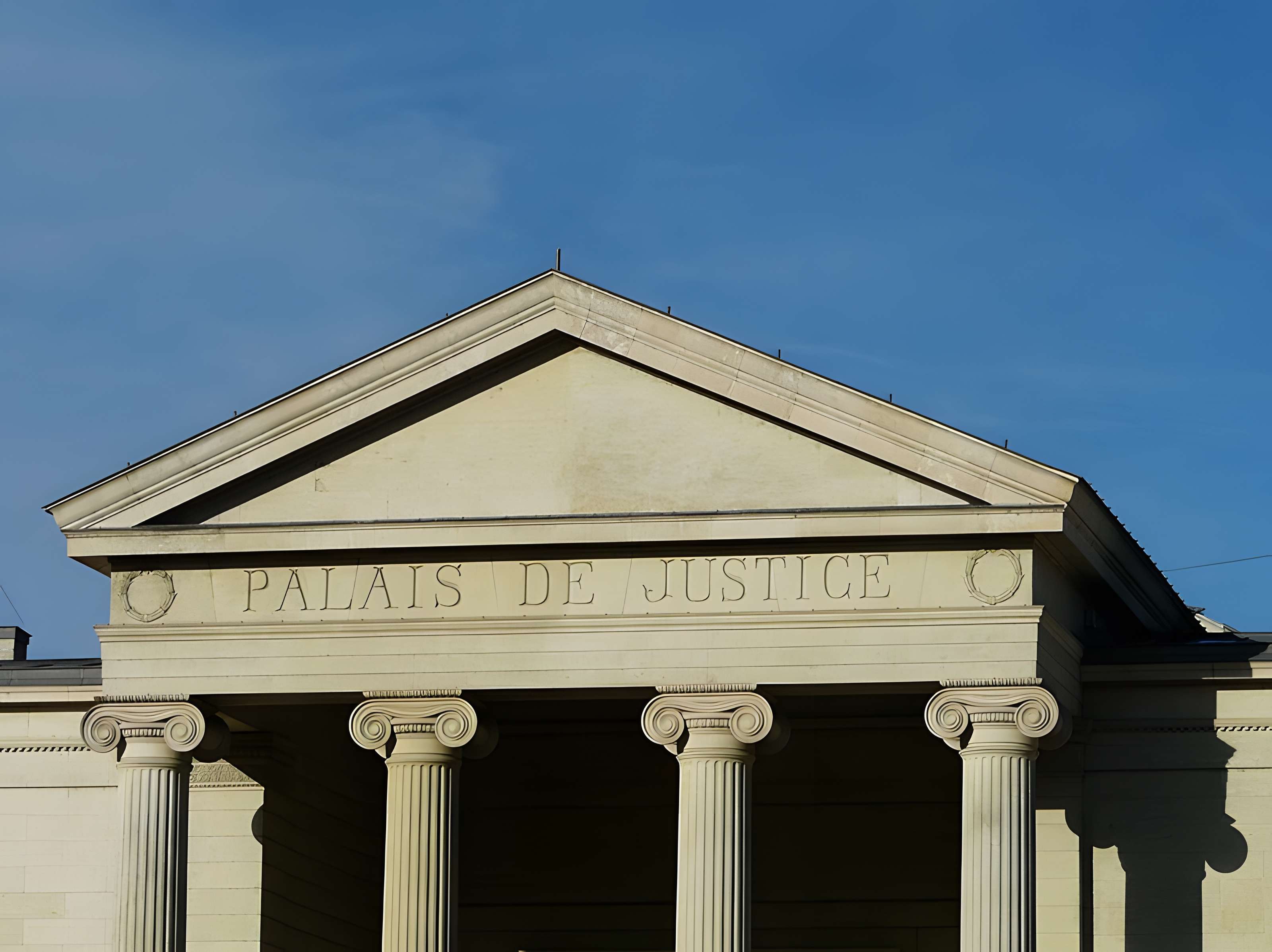 Palais de justice de Périgueux