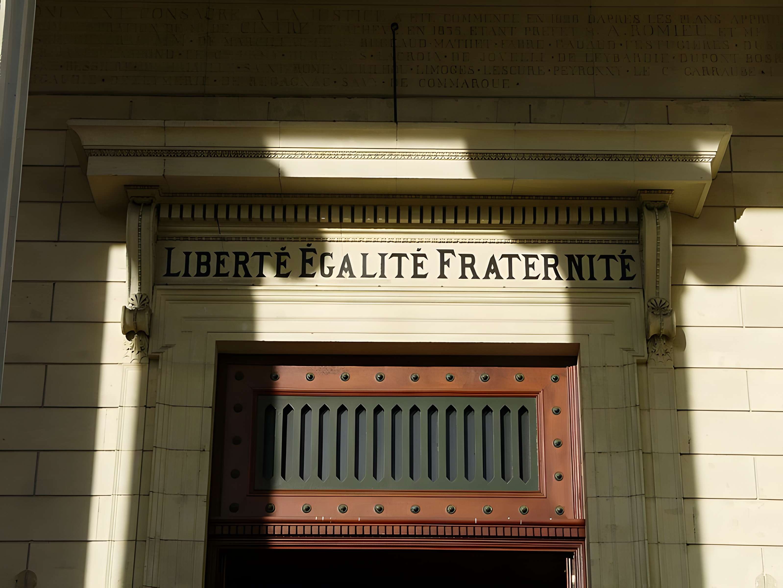 Palais de justice de Périgueux