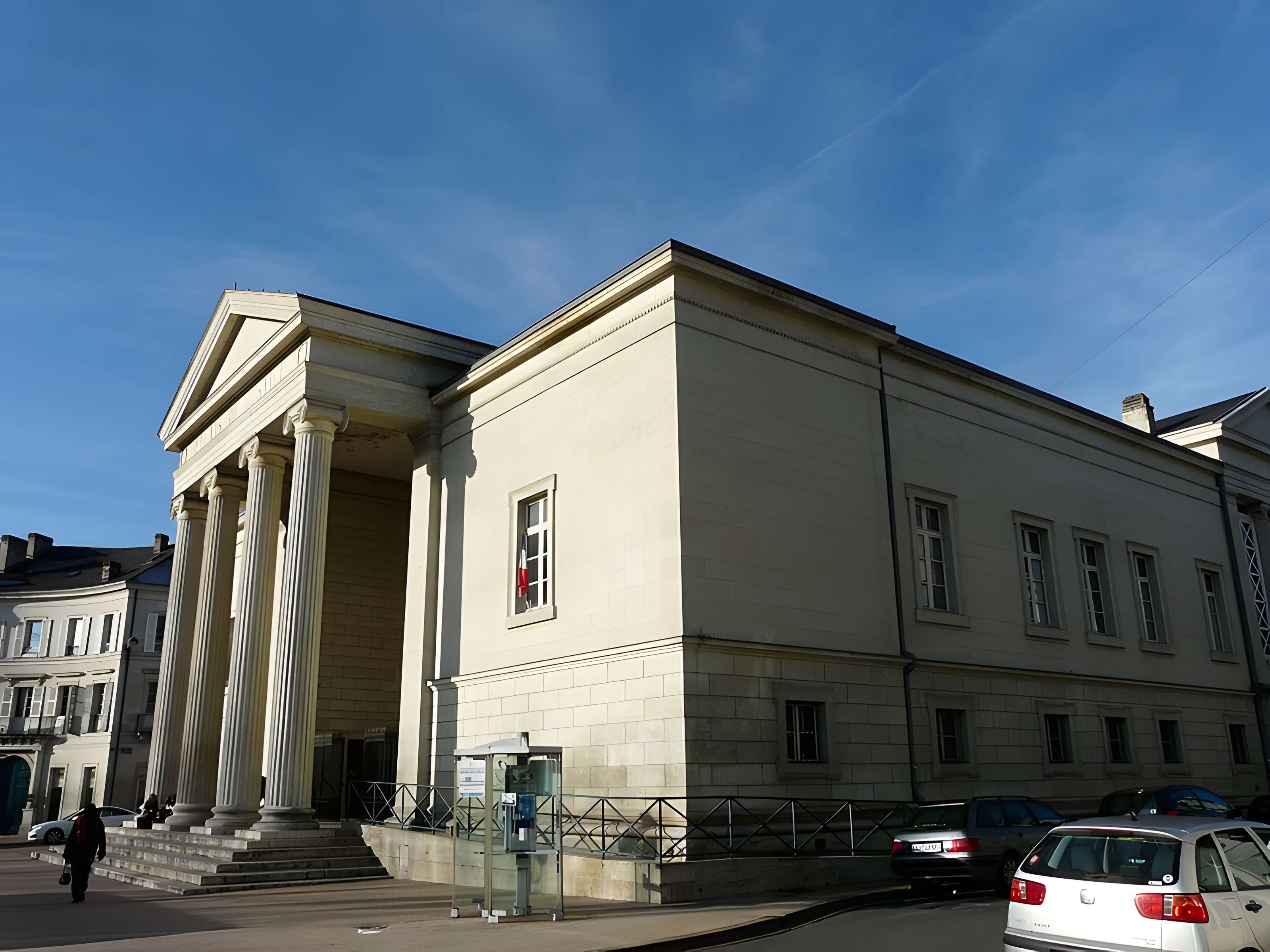 Palais de justice de Périgueux