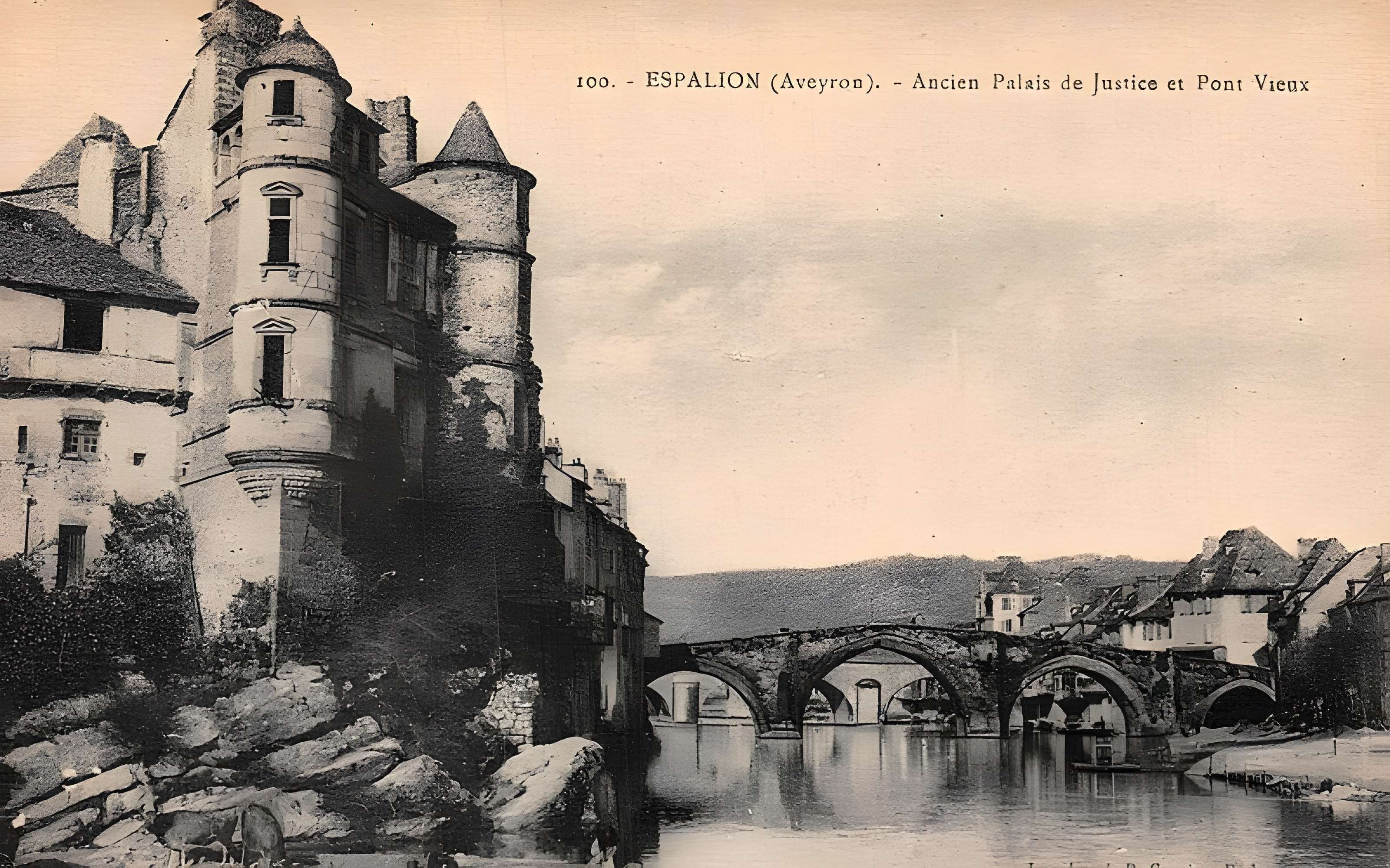 Palais de justice d'Espalion