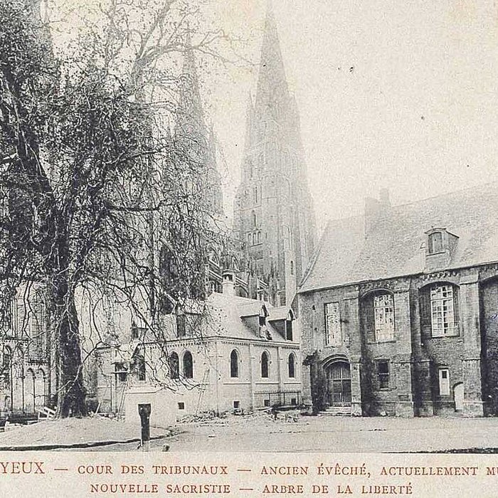 Photo de Palais épiscopal de Bayeux
