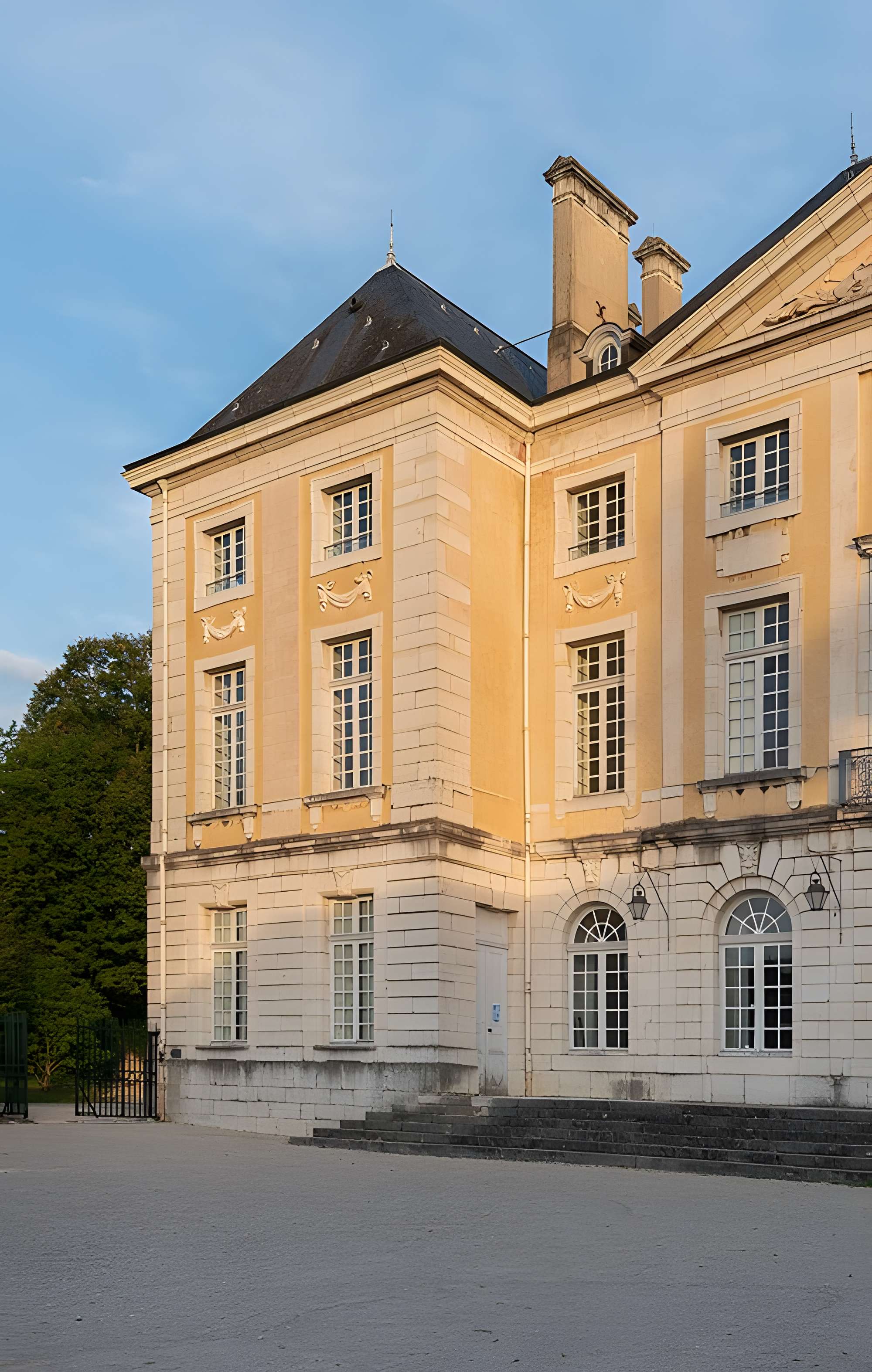 Palais épiscopal de Belley