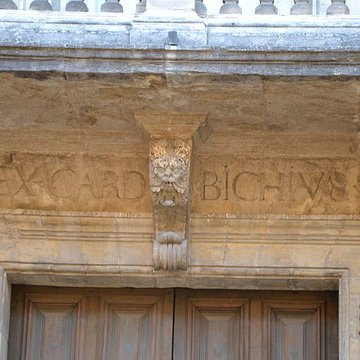 Palais épiscopal de Carpentras