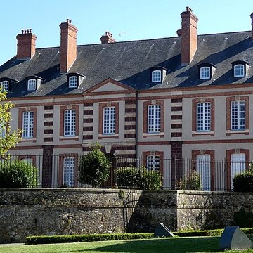 Palais épiscopal de Coutances