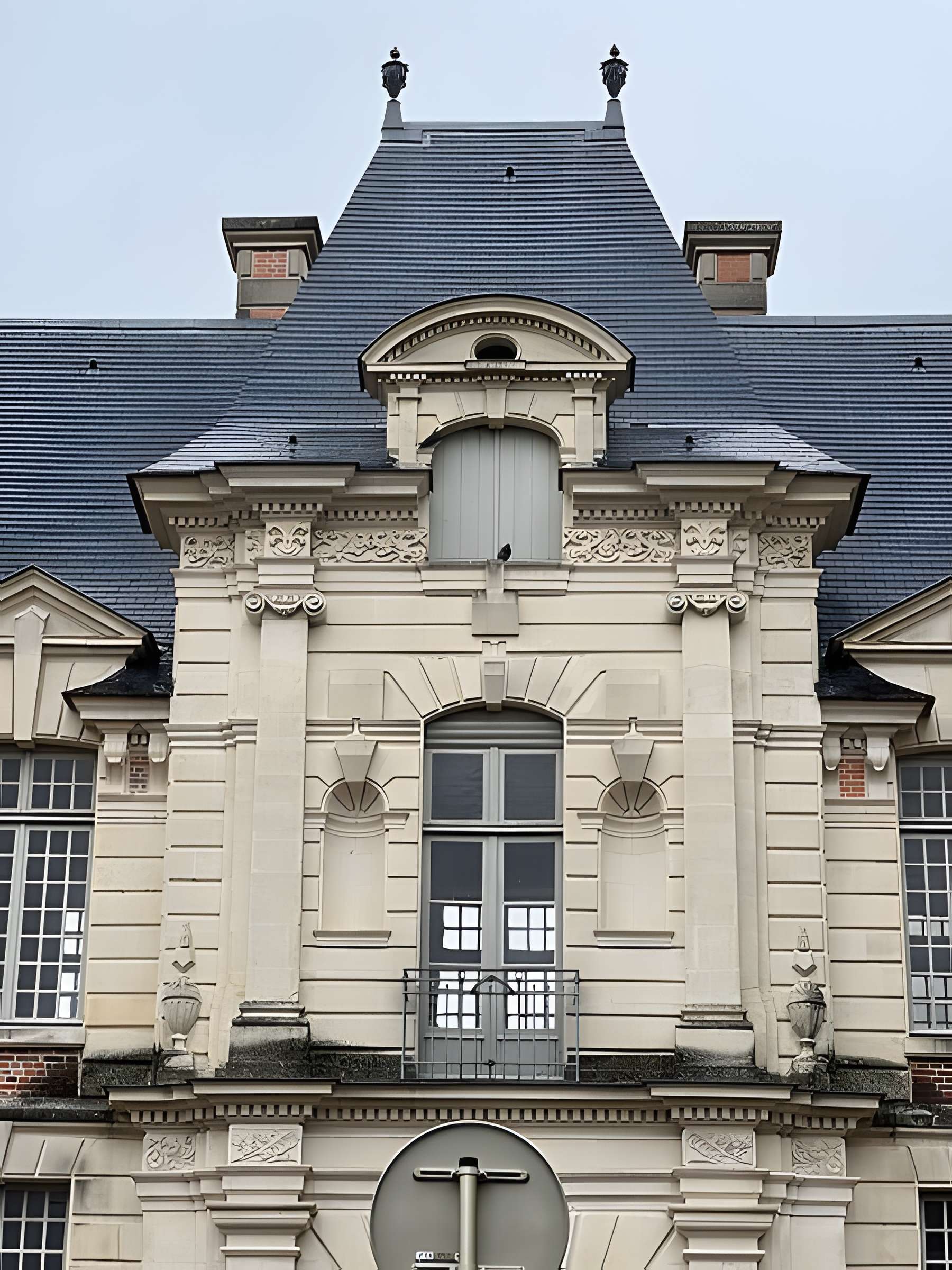 Palais épiscopal de Lisieux