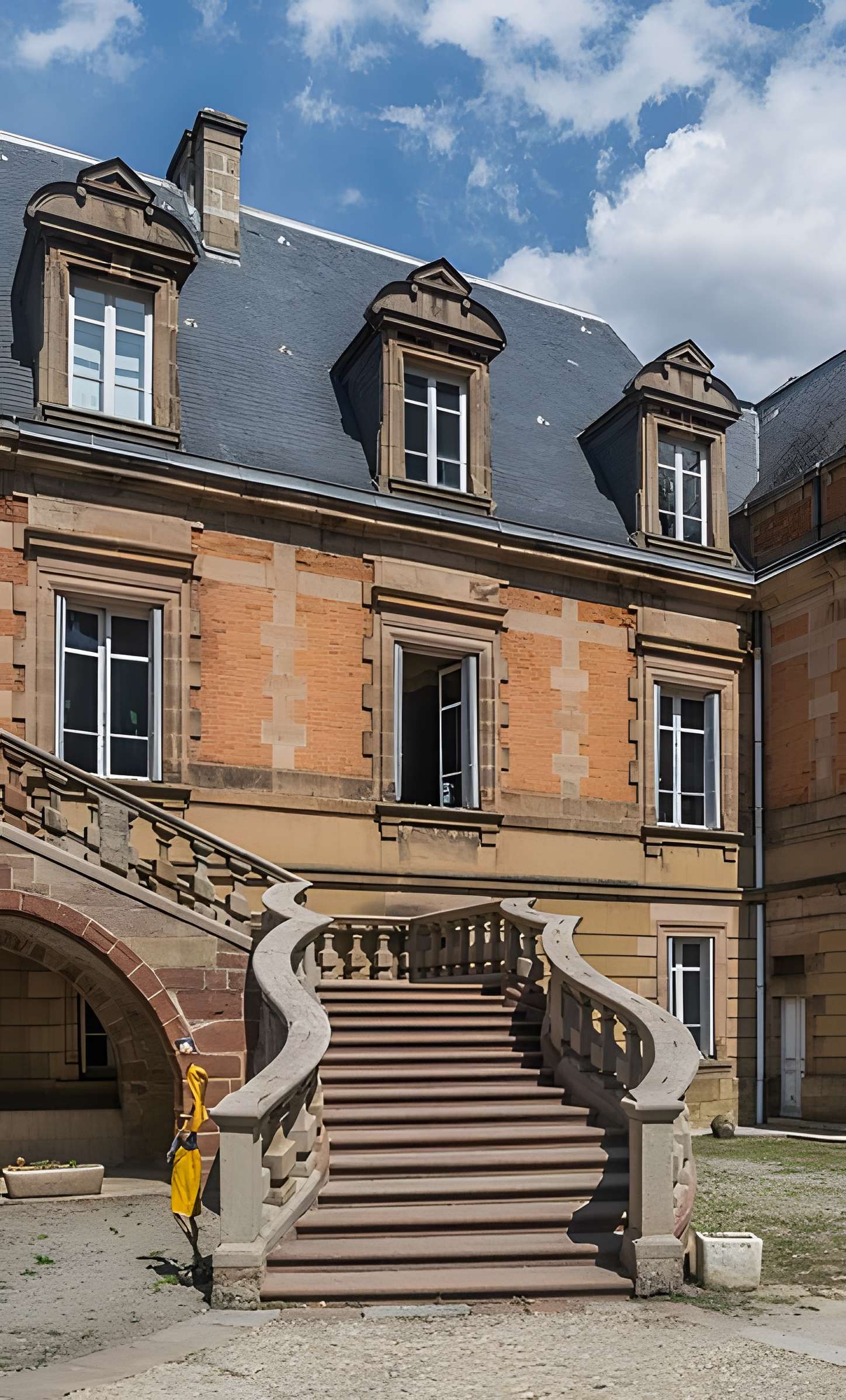 Palais épiscopal de Rodez