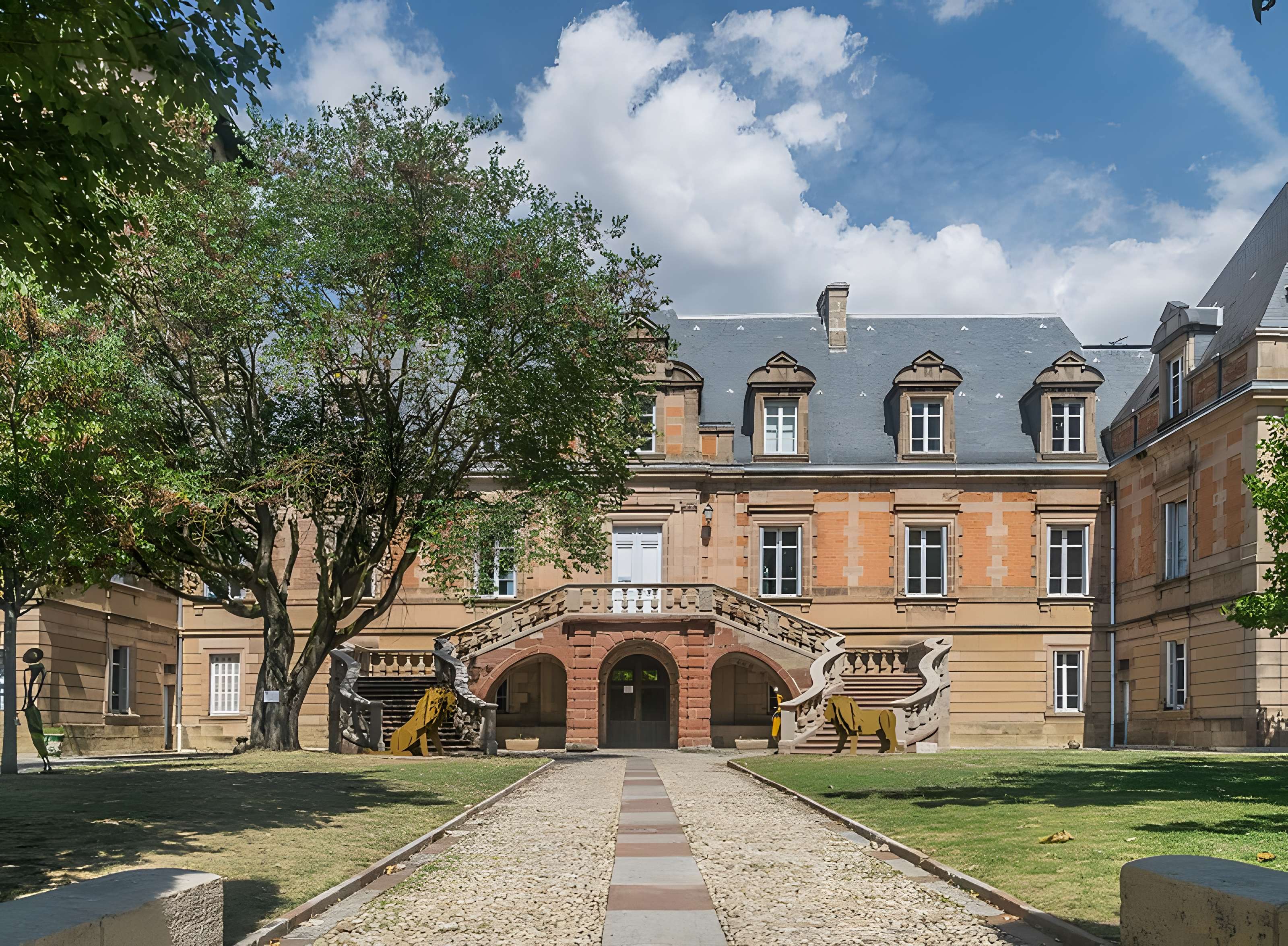 Palais épiscopal de Rodez