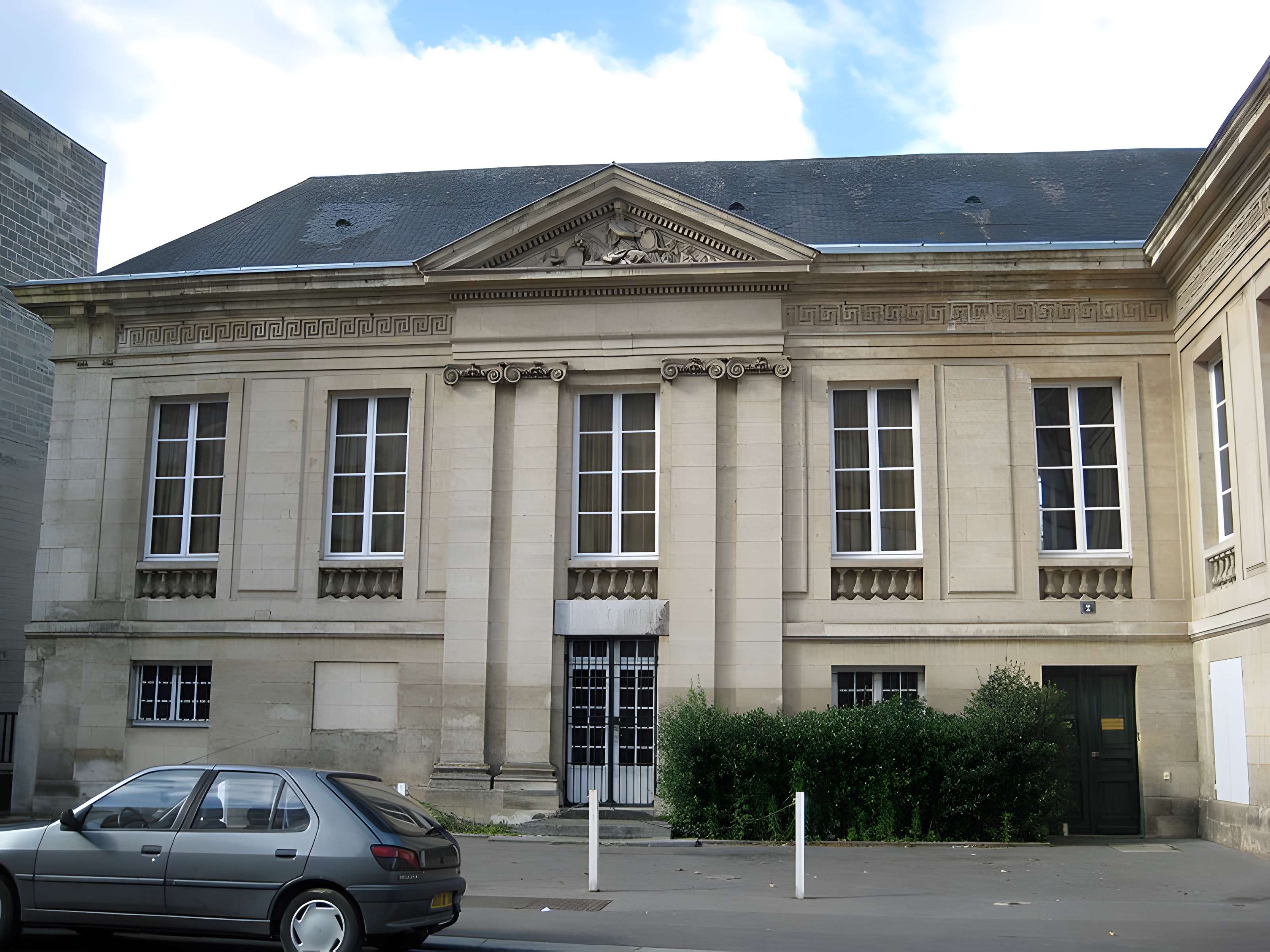 Pavillon des sociétés savantes de Caen 