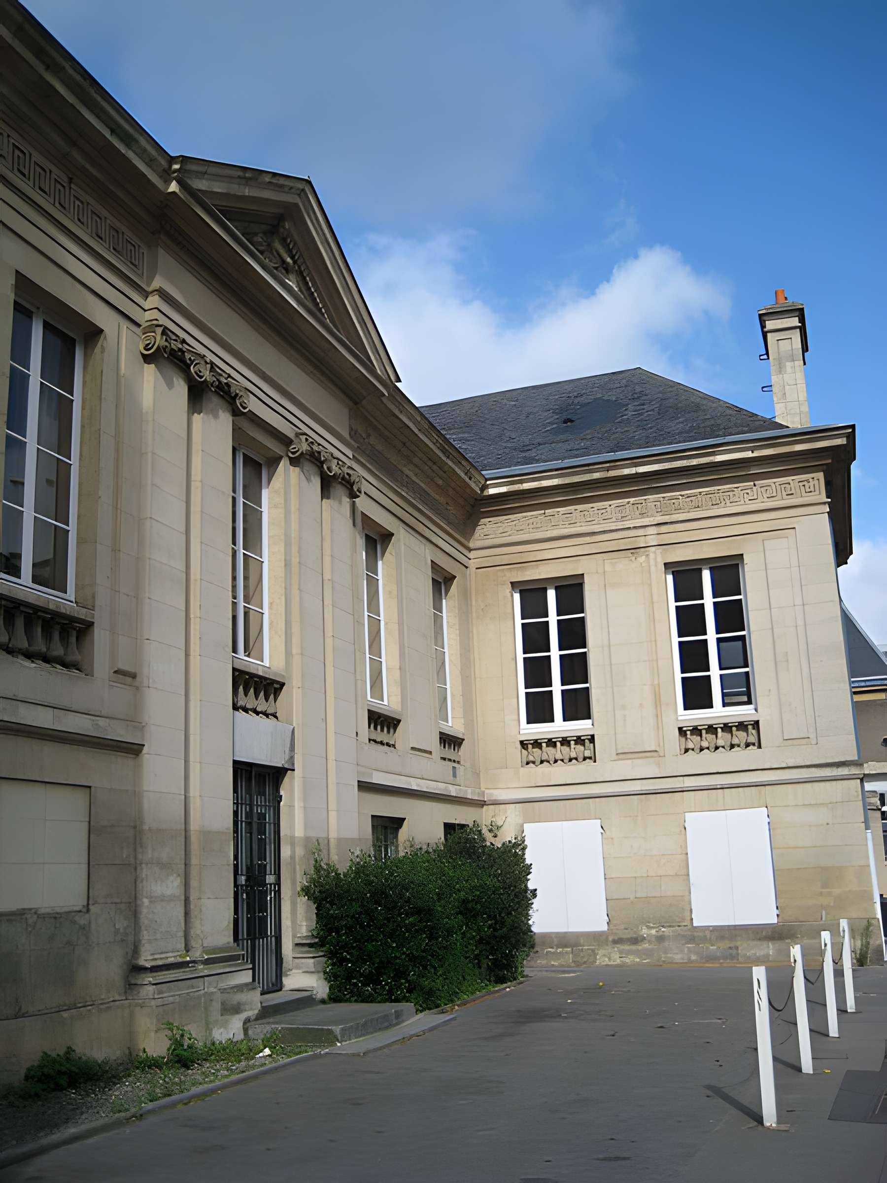 Pavillon des sociétés savantes de Caen