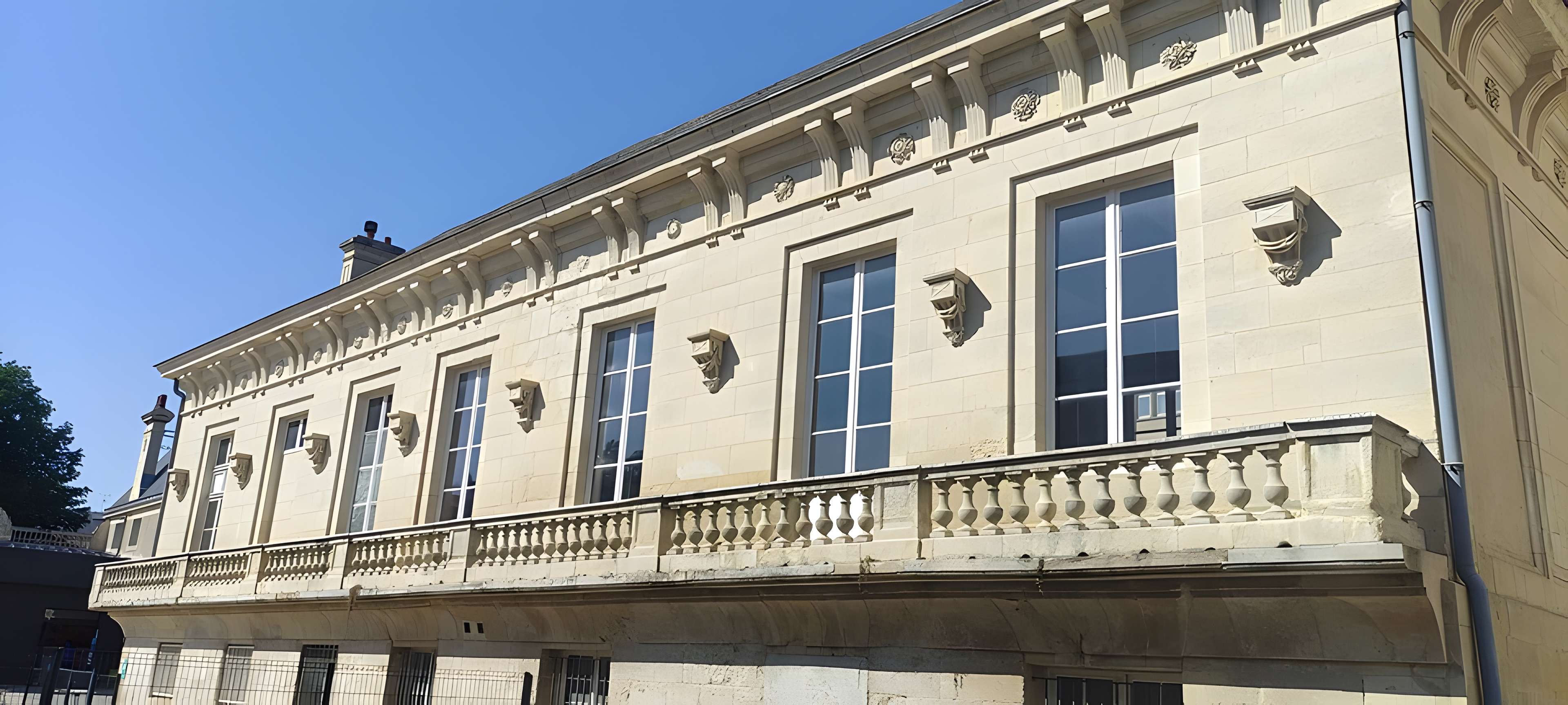 Pavillon des sociétés savantes de Caen