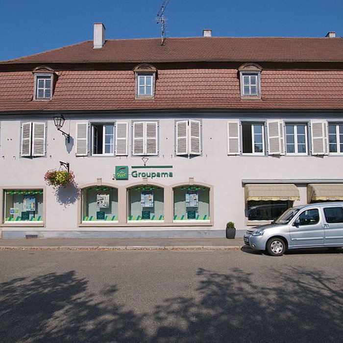 Photo de Place dArmes-Général-de-Gaulle à Neuf-Brisach