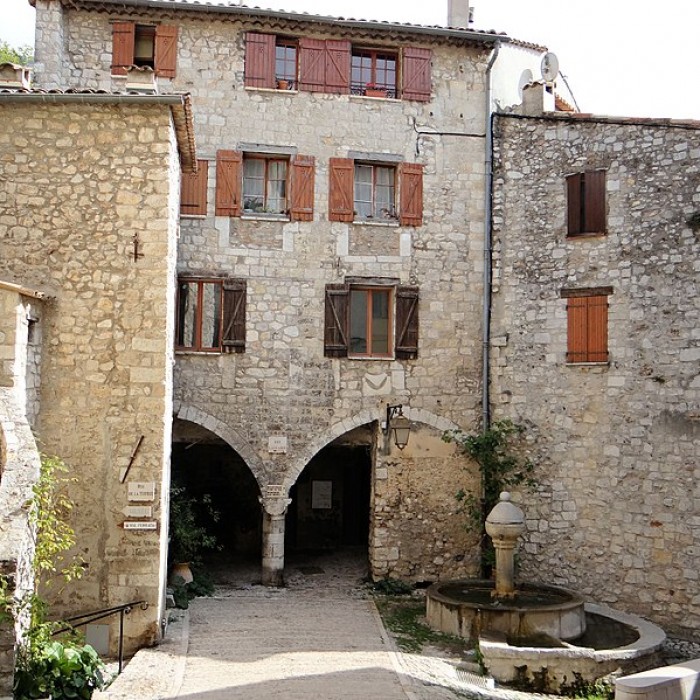 Photo de Place Lascaris de Peille