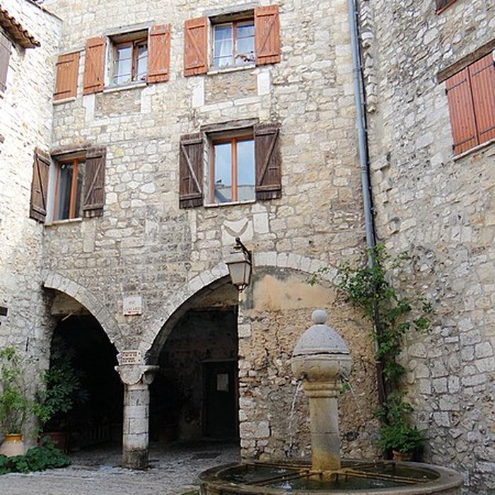 Photo de Place Lascaris de Peille