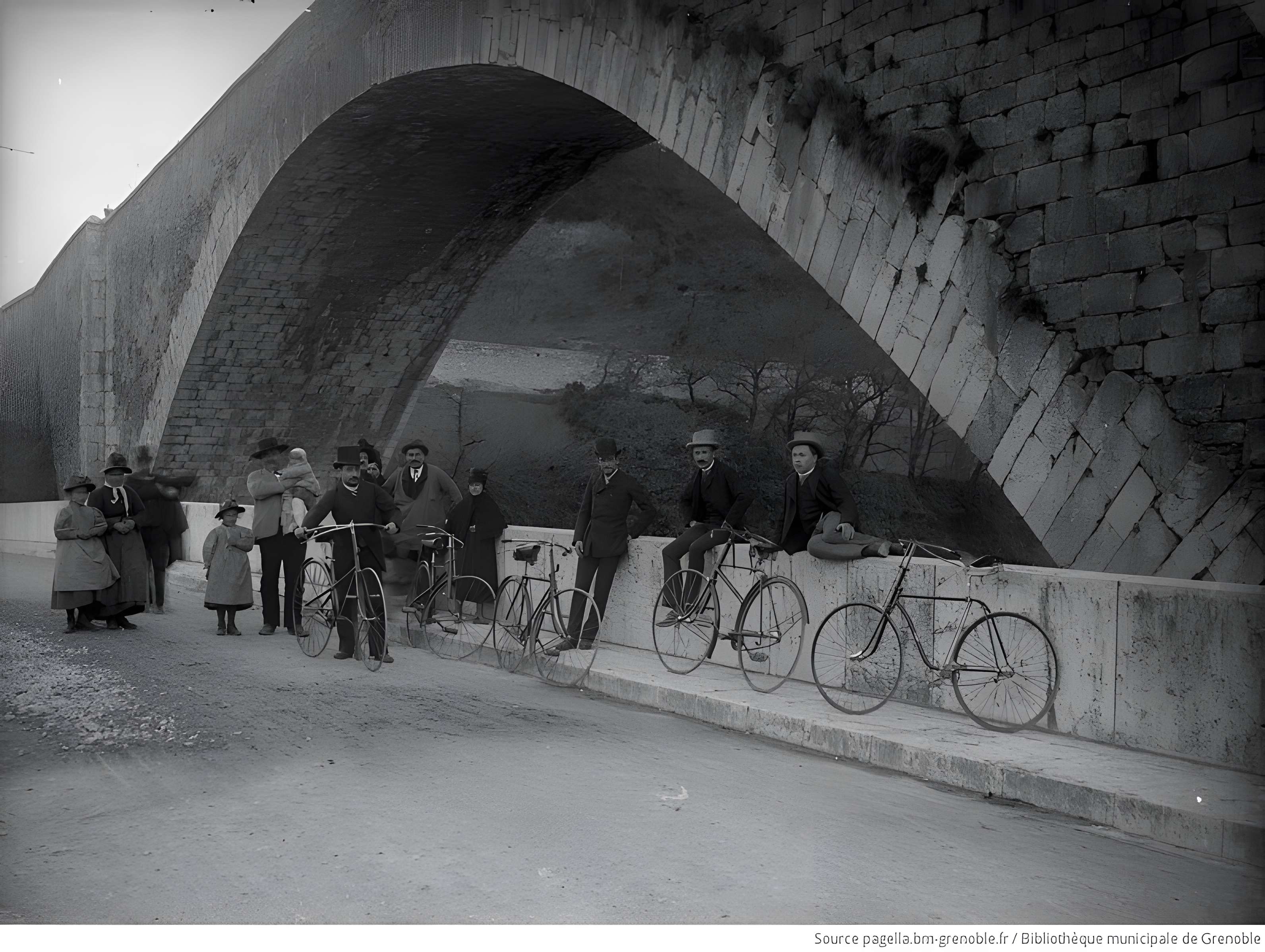 Pont Lesdiguières sur le Drac à Claix