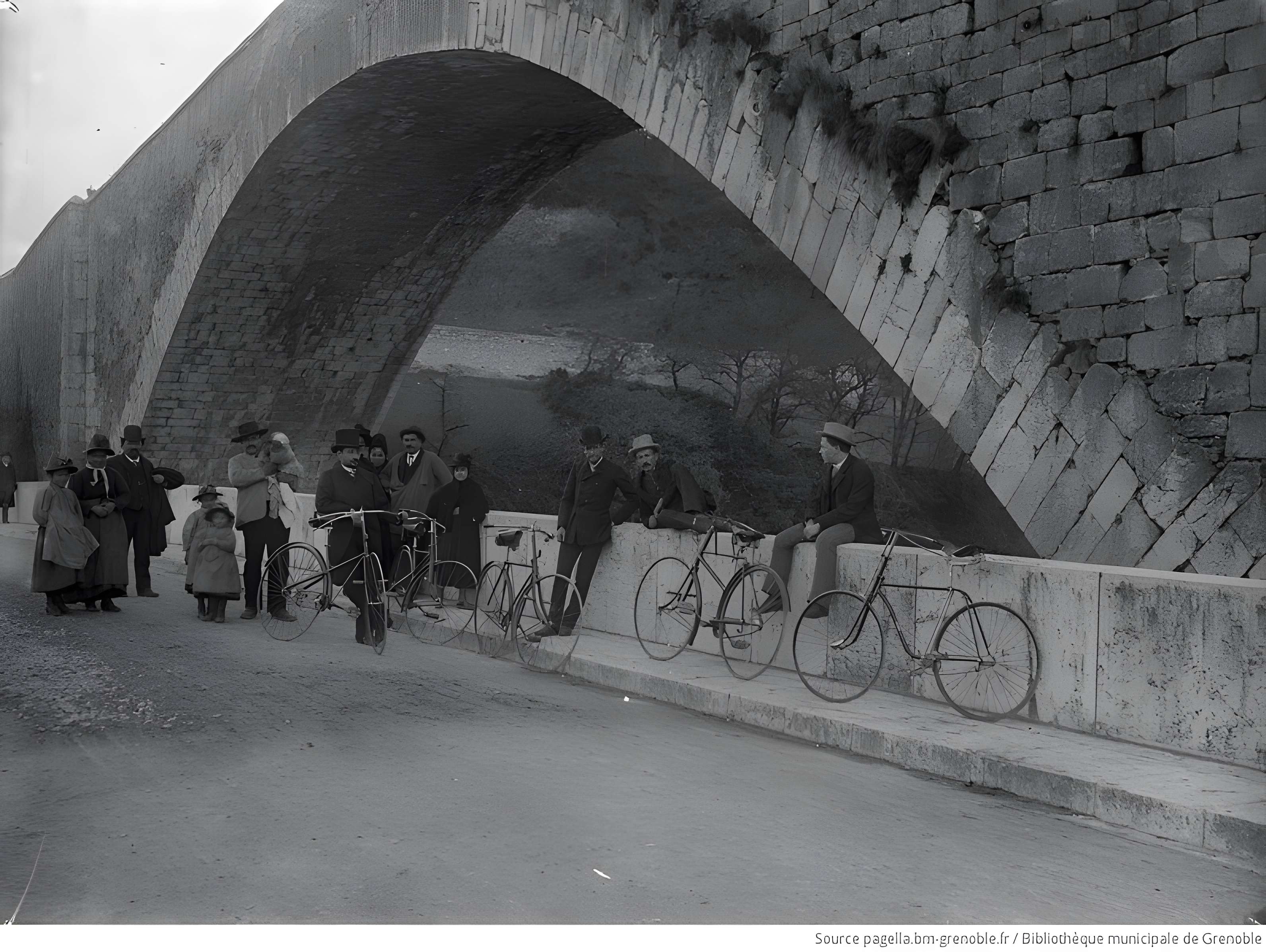 Pont Lesdiguières sur le Drac à Claix